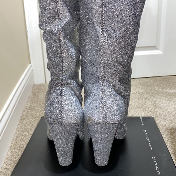 Metallic Boots Anyone? - Picture 3 of 4